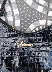 Chic Black Shoulder Bag