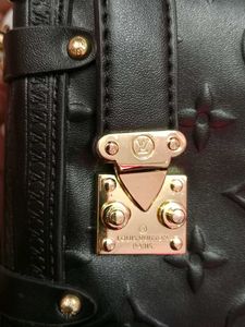 LOUIS VUITTON PARIS Black Sling Bag