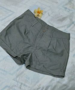 Gray Casual Shorts🖤
