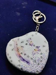 pocket mirror with keyring