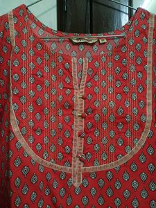 Avasa Kurti