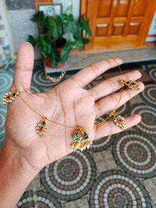 Traditional Invisible Chain