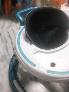 Walker for infant