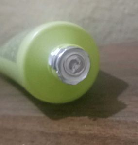 Skincare Bundle: Plum, Mamaearth &amp; More!