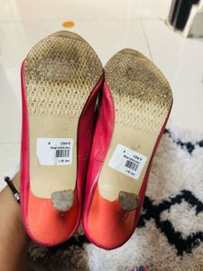 Dress Berry Pumps