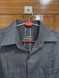 Men&#39;s Grey Long Sleeve Shirt brand new