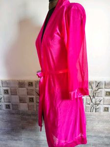 BOGO🎁Buy One Get 1 Free🎁S/M Pink Satin Robe