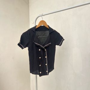 Black Pearl Button Crop Top