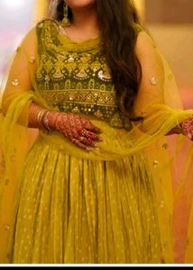 Elegant Yellow Lehenga Choli Set