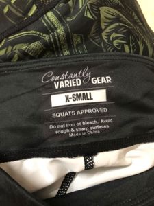Varied Gear Black Printed Leggings