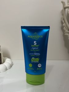 Aqualogica Barrier+ Repair Sunscreen