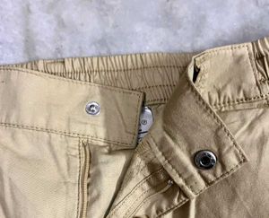 H&amp;M UNISEX LIGHT KHAKI WIDE LEG CARGO PANTS
