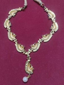 Elegant Peacock Design Necklace