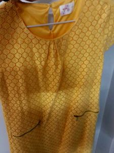 Cute Yellow Dress With Fashionable Zips