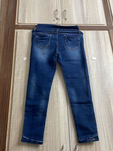 Women&#39;s High-Waisted Jeans