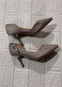Elegant Sparkly silver heels
