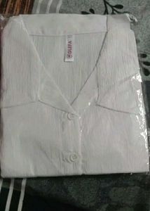 KOREAN WHITE SHIRT