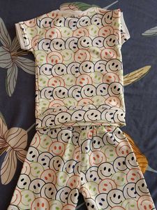 Kids Tshirt Pants
