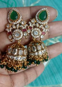 Gorgeous Butta Earrings