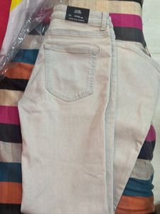 H&amp;M women Flared High Jeans