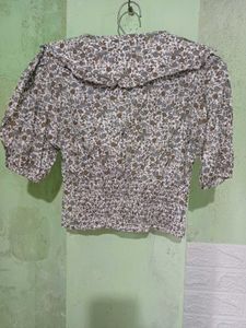 Peter Pan Collar Top