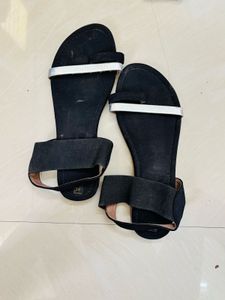 Black Flats/sandal With Silver Strap