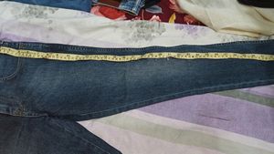 Men&#39;s jeans
