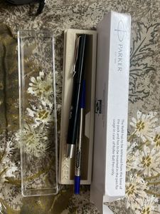 BRAND NEW PARKER