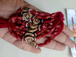 12 Rakhi