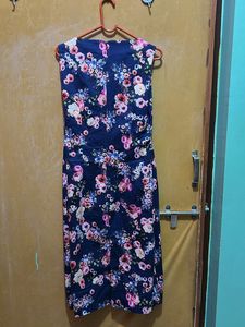 Floral Navy Bodycon Dress
