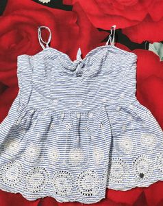 sleeveless cotton cute top