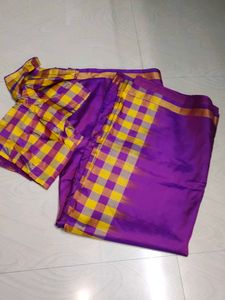 Simple Saree With Blouse