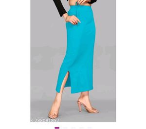 Sky Blue Silk Saree And Blouse With Underskirt
