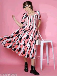 Sheetal Associates Midi Dress 👗