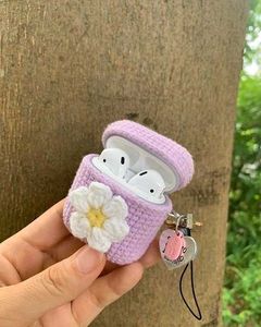Paw Earphone /Airpod Case Pouch / Bagcharm