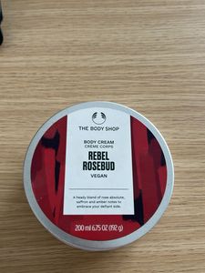 The Body Shop Rebel Rosebud