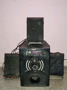 Home theatre (Need repair)