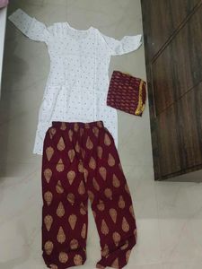 White Printed Kurta Set