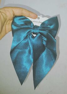 Bow Pin &amp; Puffy Butterfly 🦋