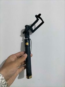 Smartphone Tripod with Remote