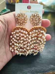 Earings and broach combo