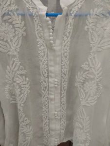 White Embroidered Chikan Kurti