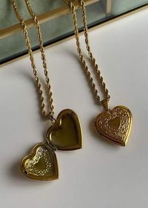 Lockets Necklace