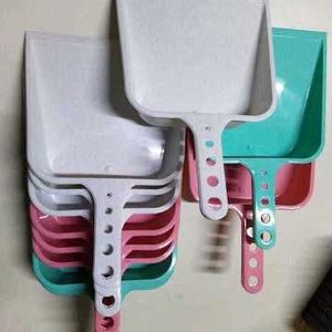 Colorful Plastic Dustpans - Set of 6