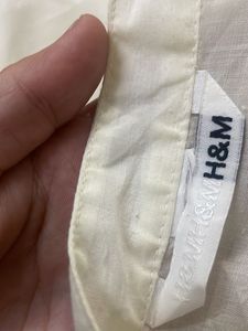 H&amp;M Elegant White Cotton Top