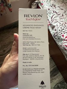 Revlon Touch &amp; Glow Face Wash