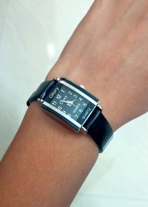 Stylish Square Dial PU Strap Analog Watch