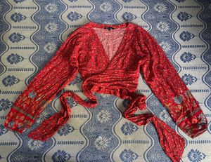 Bishop Sleeves Crop Top