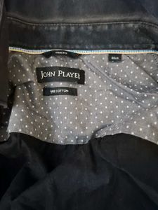 John Players Men&#39;s Black Shirt