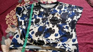 Abstract Print Tie-Front Tee TShirt
